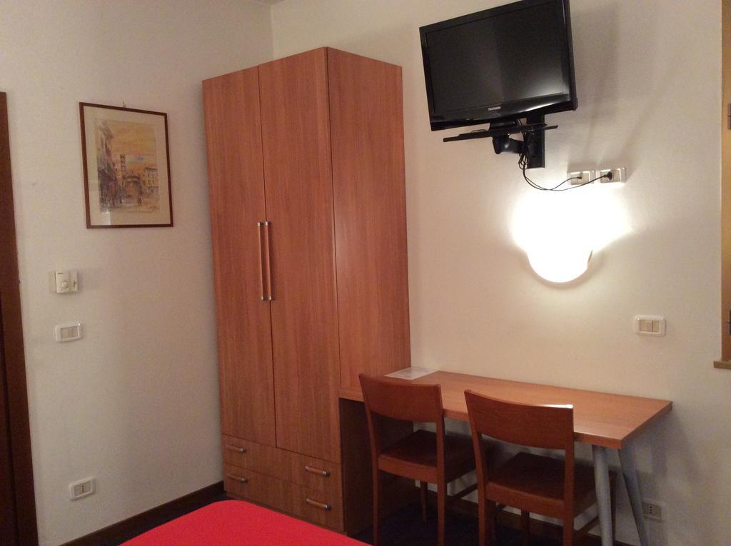 Hotel San Marco Αρέτσο Δωμάτιο φωτογραφία